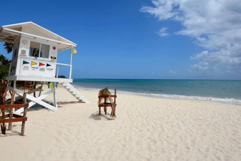 Bonita Casa A Dos Cuadras Del Mar Villa Playa del Carmen Exterior foto